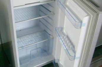 三洋冰箱消毒保养案例